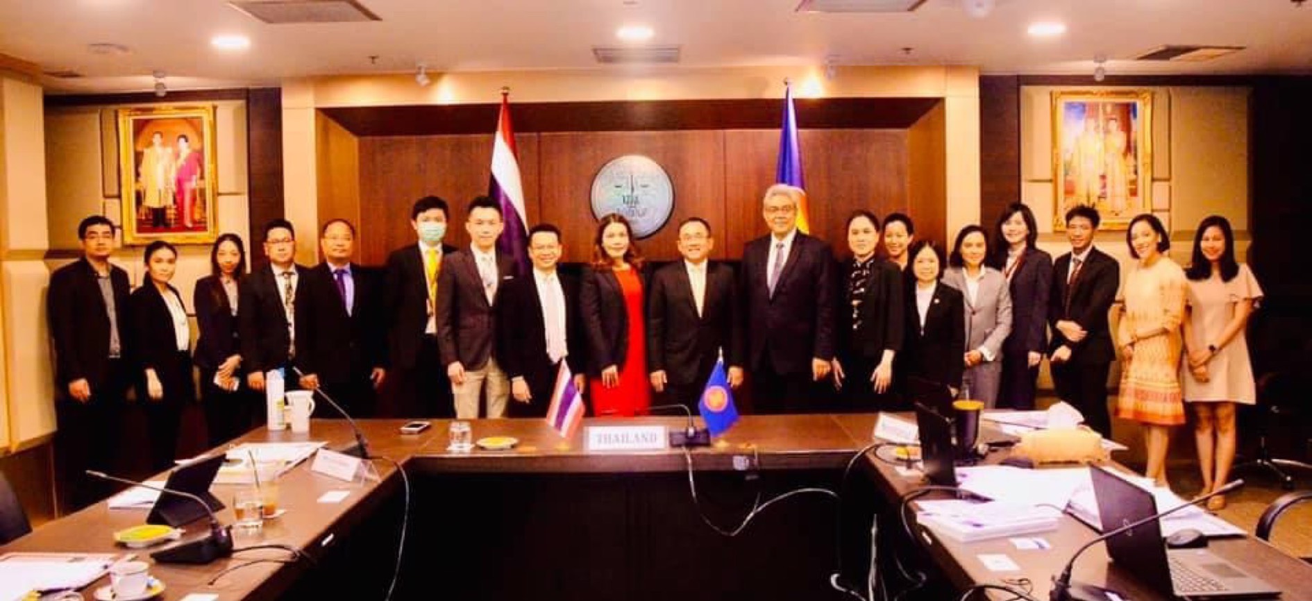 ﻿กรมบังคับคดี เข้าร่วมประชุมเจ้าหน้าที่อาวุโสอาเซียนด้านกฎหมาย ครั้งที่ 19  (The 19th ASEAN Senior Law Officials Meeting : ASLOM) ผ่านระบบการประชุมทางไกล (Video Conference)